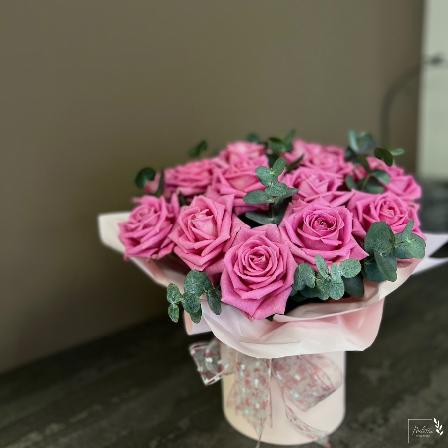 Шляпная коробка с розочками Аква 